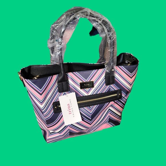 NWT Trina Turk Tote Colorful Designer Chic Style Chevon Stripped Detachable Stra - Picture 2 of 4